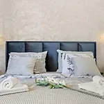 Chiara, Neubau-ferienhaus Pula-sisan Šišan